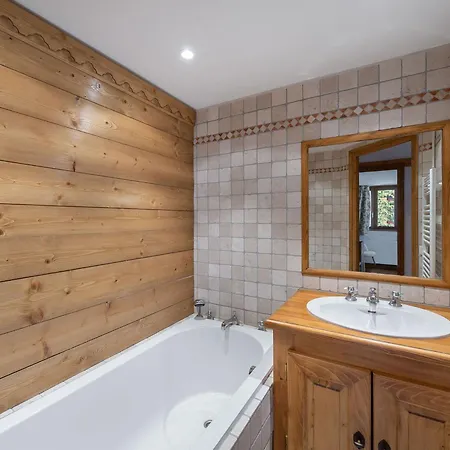 Apartment Skis Aux Pieds, 3 Chambres, 1850 - Fr-1-564-26 Courchevel