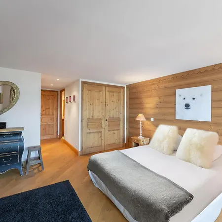Skis Aux Pieds, 3 Chambres, 1850 - Fr-1-564-26 Apartment Courchevel